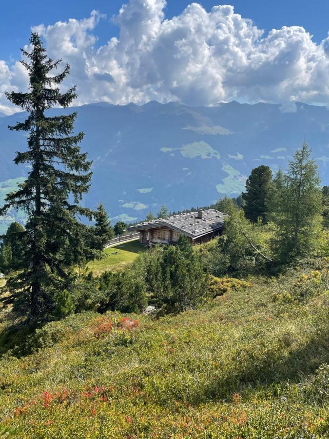 Apart Mountain Удернс Екстериор снимка